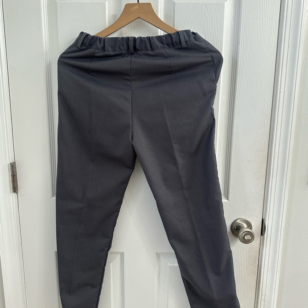 Classic Gray Boys 2 piece suit set (pants and jacket) - Picture 6 of 7